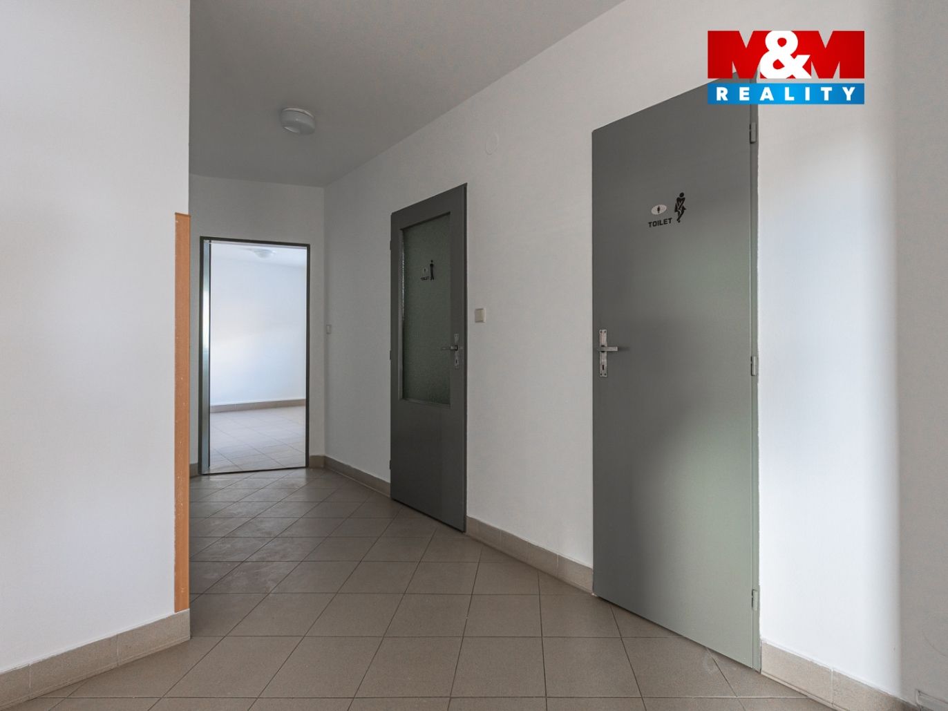 KOMERCNI PROSTORY MILOVANICE-23.jpg