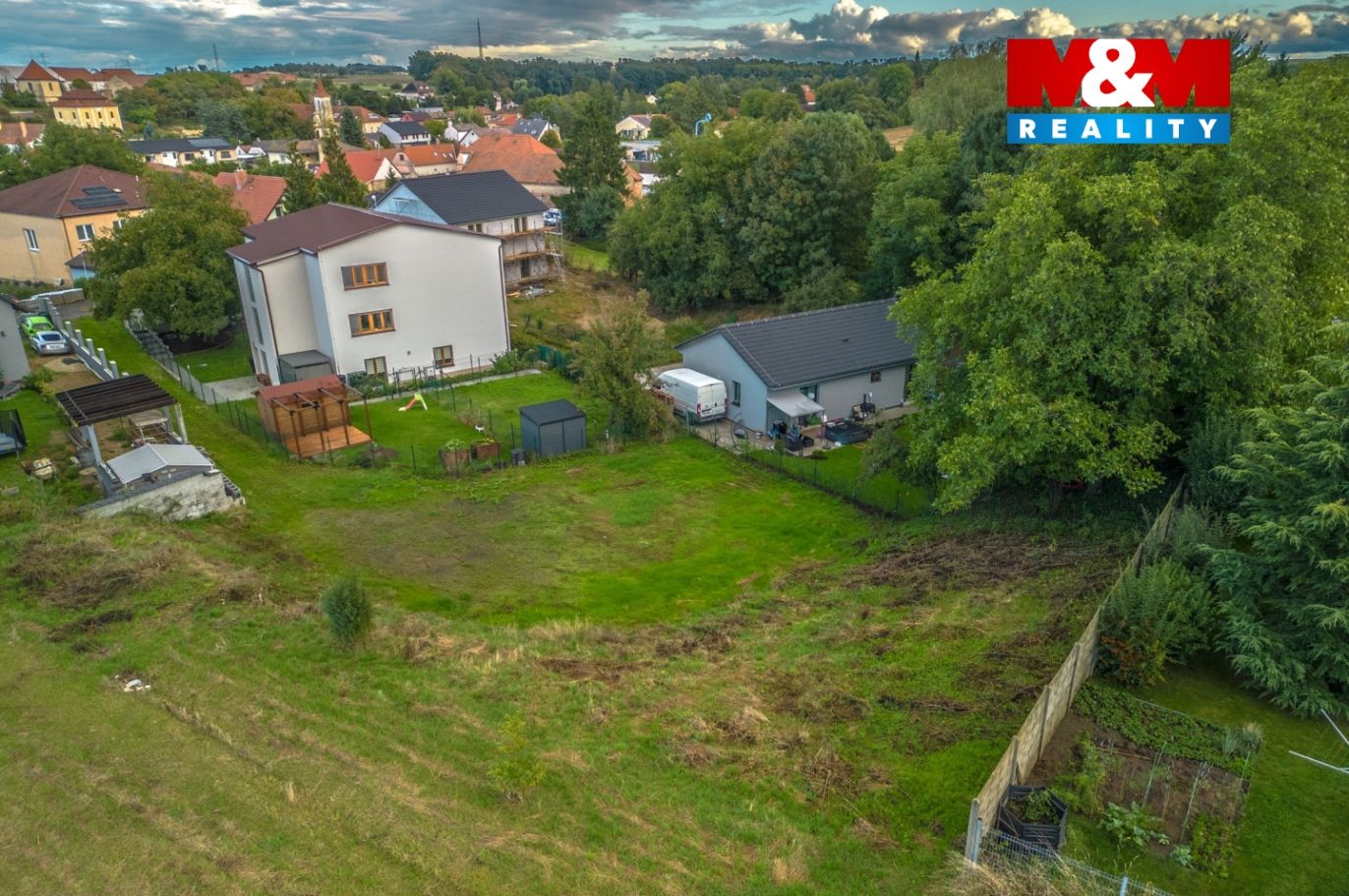 Pohled na pozemek