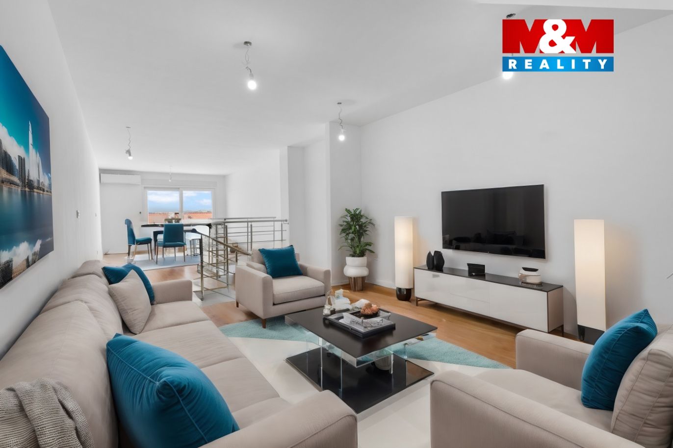 Virtual staging
