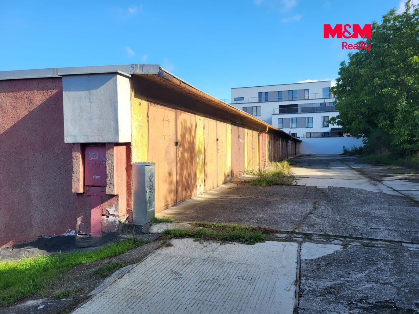 foto 4 pohled na novostavby bytů.jpg