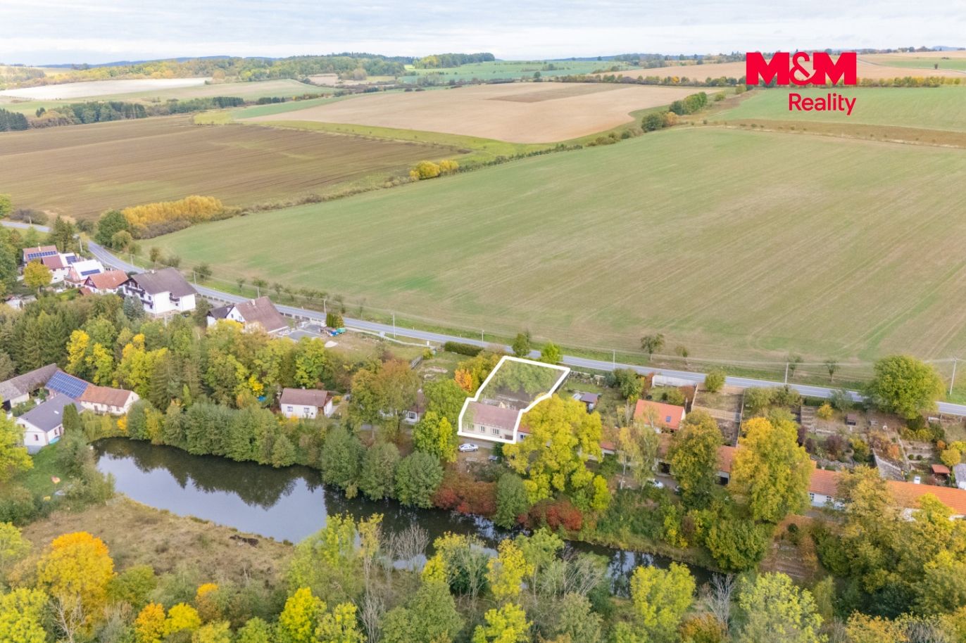 DJI_20261012105101_0003_D_1.jpg