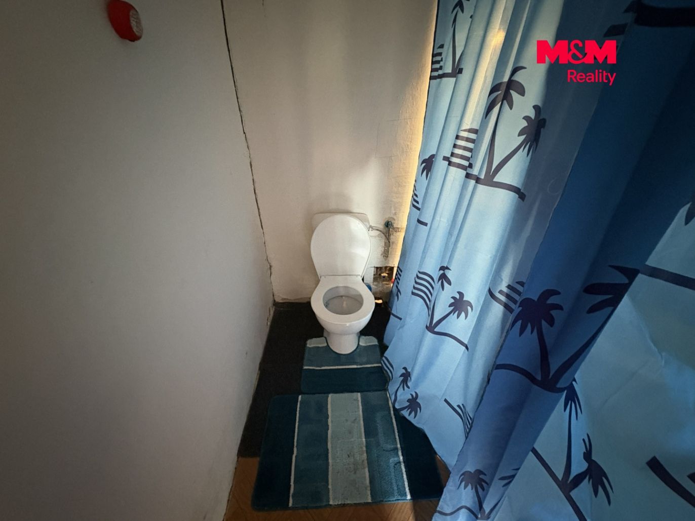 wc.jpeg