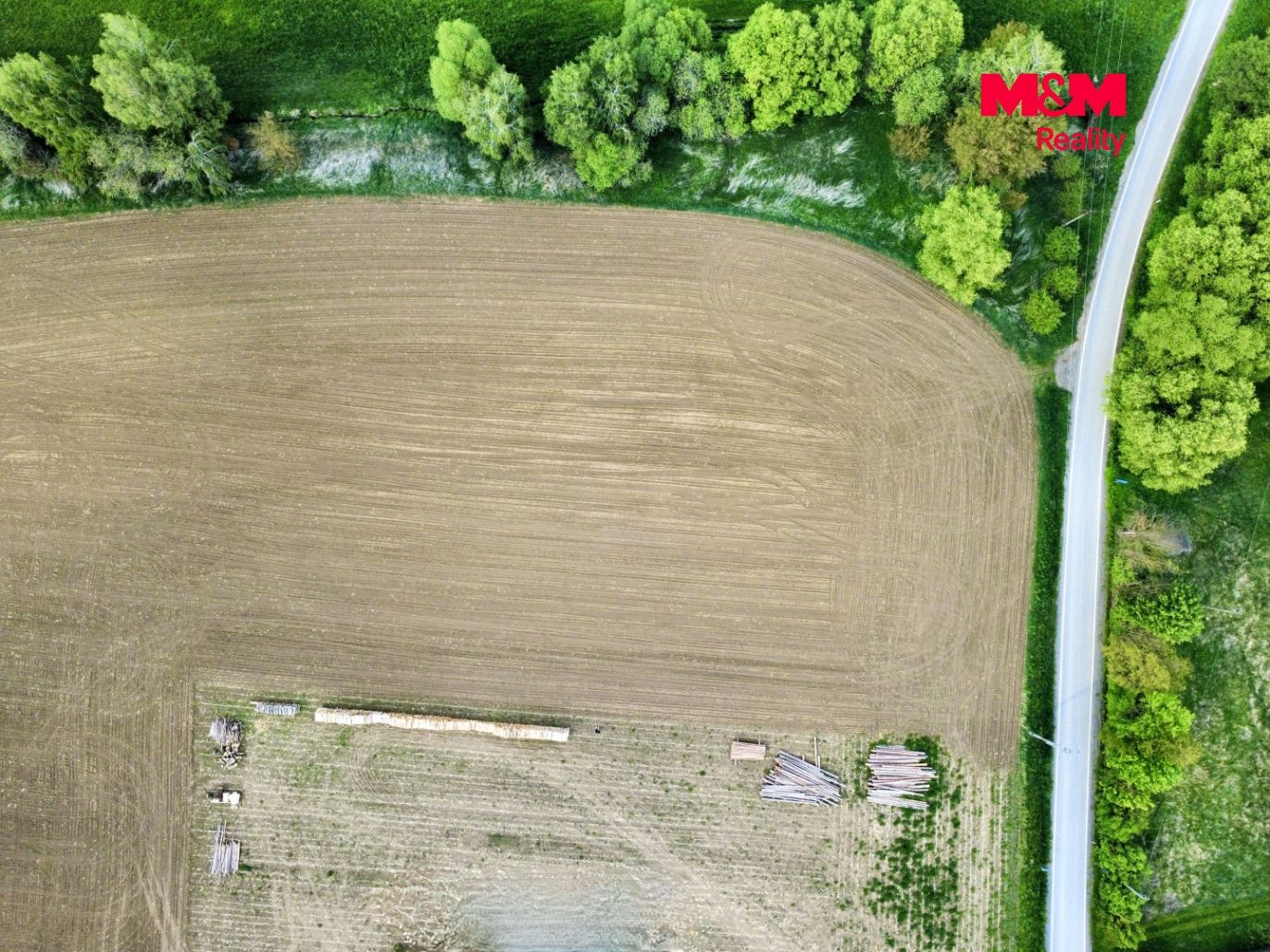Prodej pozemku k bydlení, 8618 m², Chýstovice