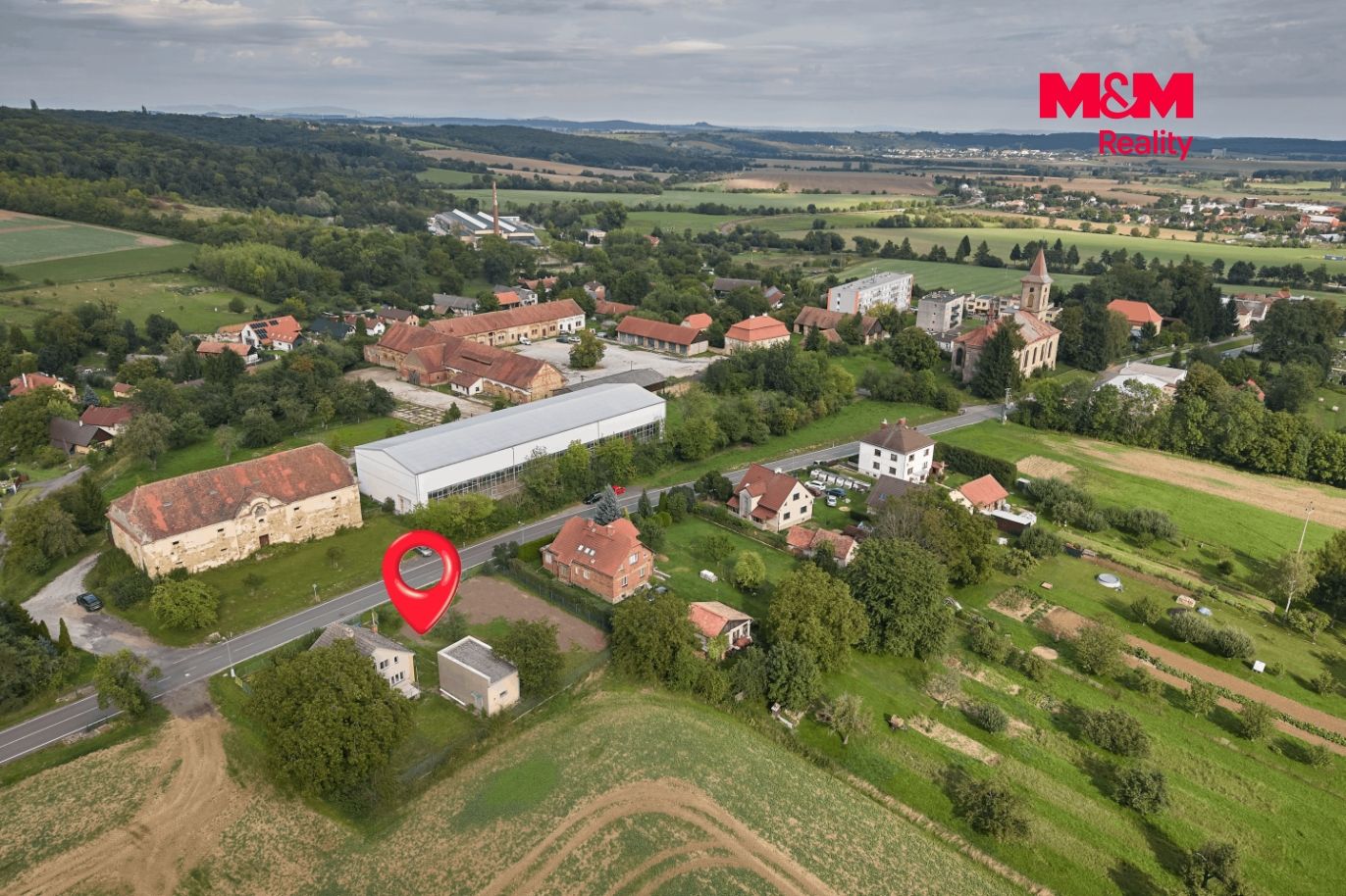 Exteriér_pohled z dronu