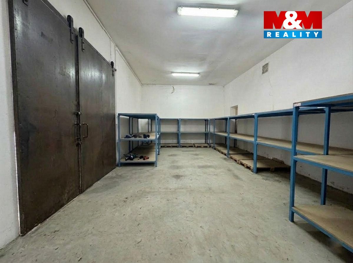 Samostatný sklad1