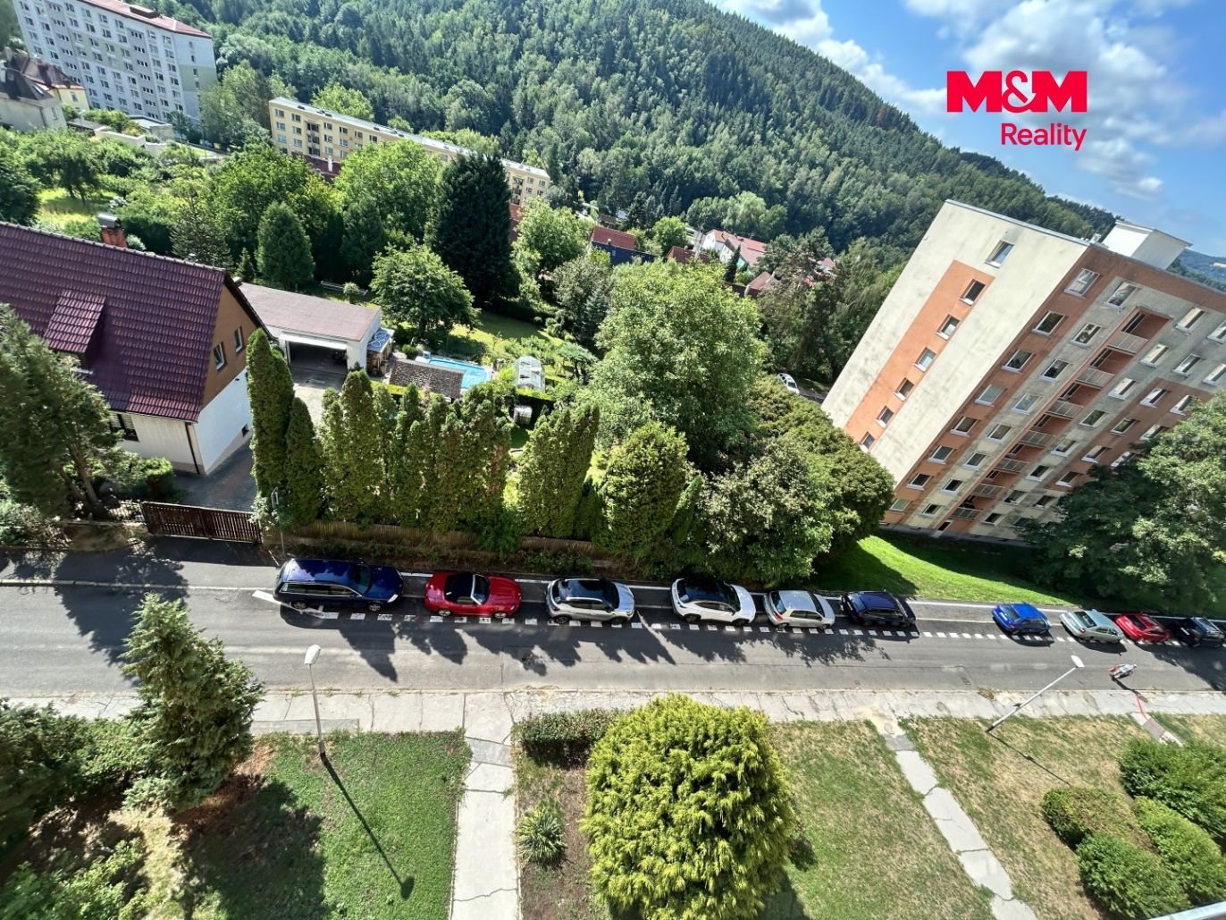 parkování před domem