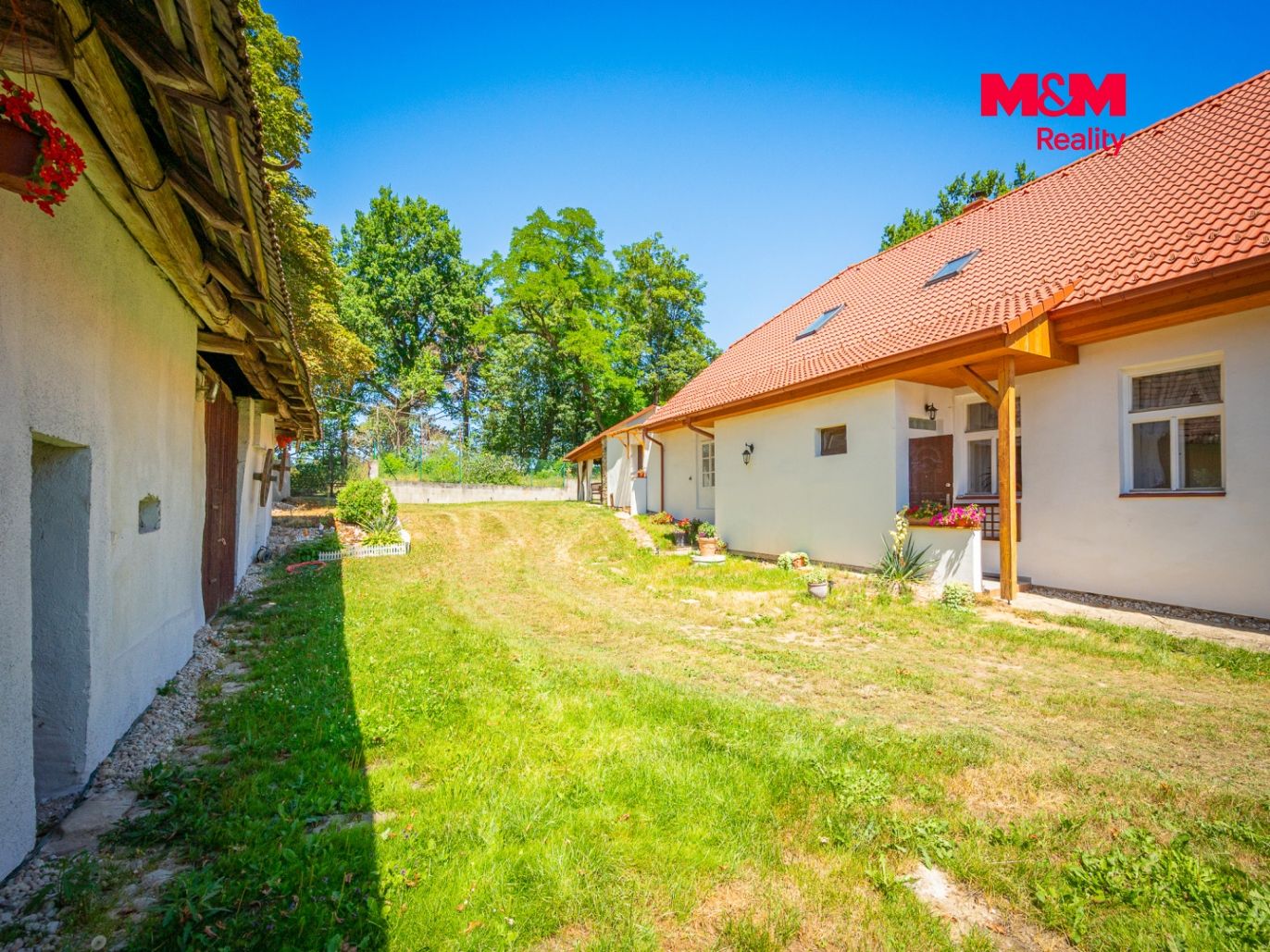 RODINNA USEDLOST PETROVICE84.jpg
