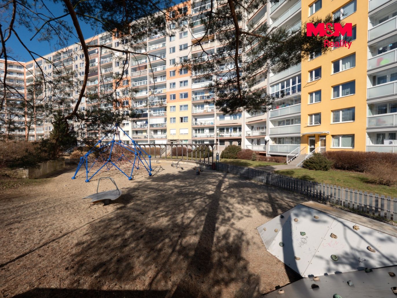 neustupneho 03-25.jpg