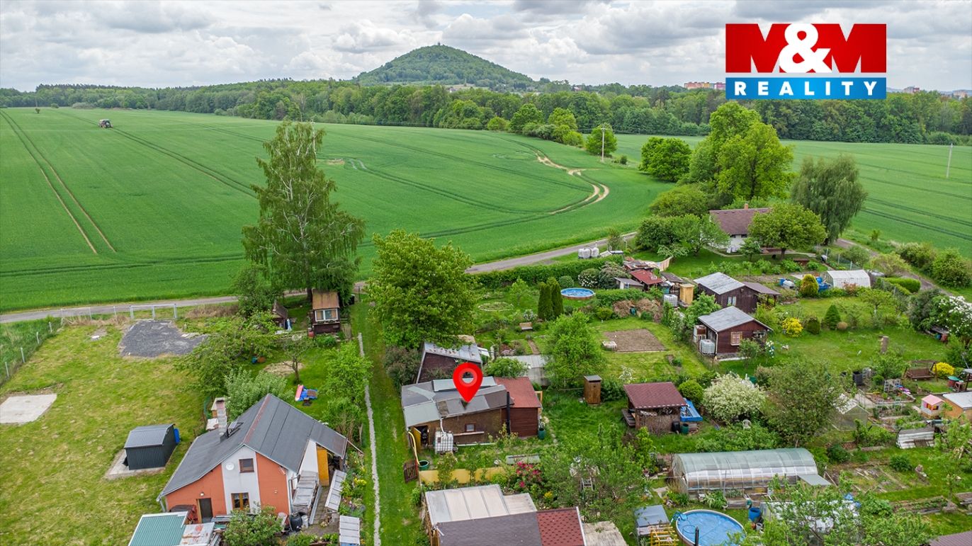 pohled na pozemek