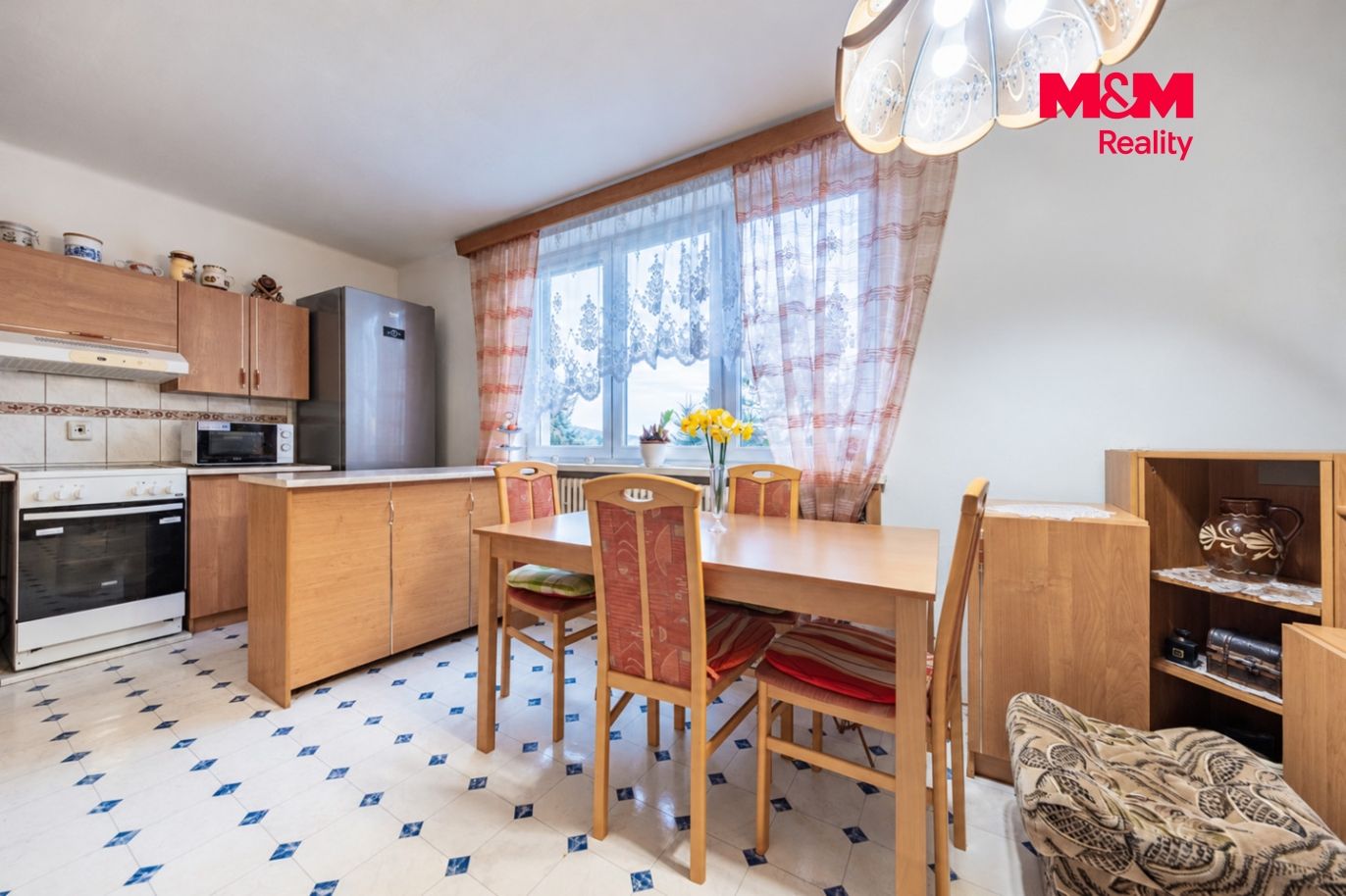 Prodej bytu 3+1, 78 m², Mnichovice, ul. Pražská