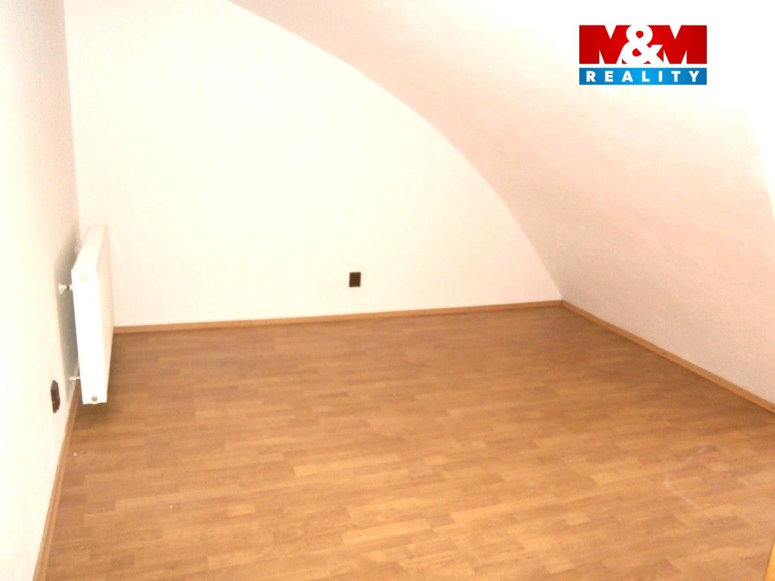 pokoj v patře