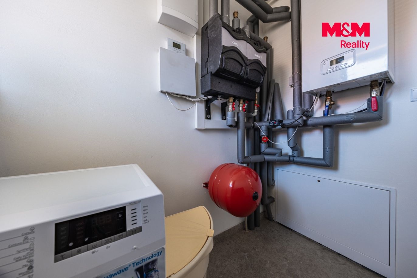 Prodej rodinného domu, 379 m², Mukařov, ul. Do Vrchu