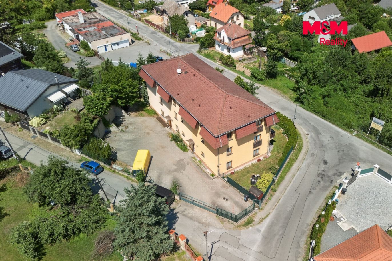 Měchenice 8.jpg