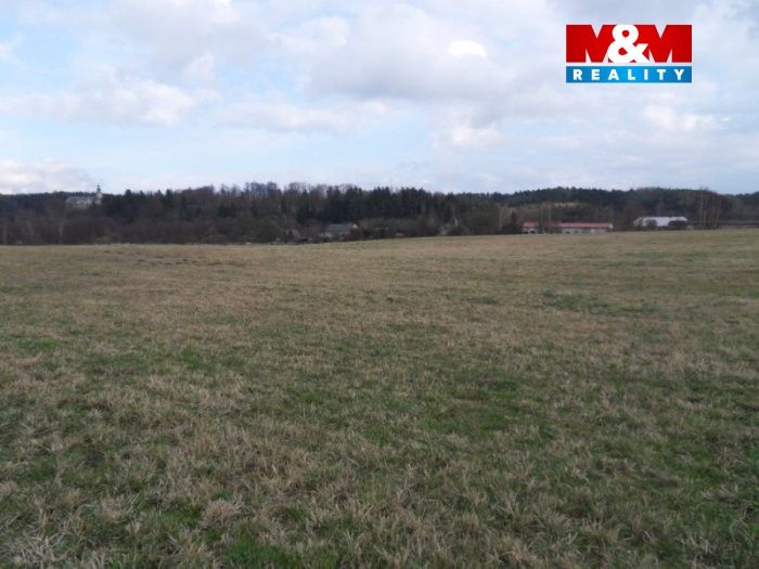 pohled na pozemek 