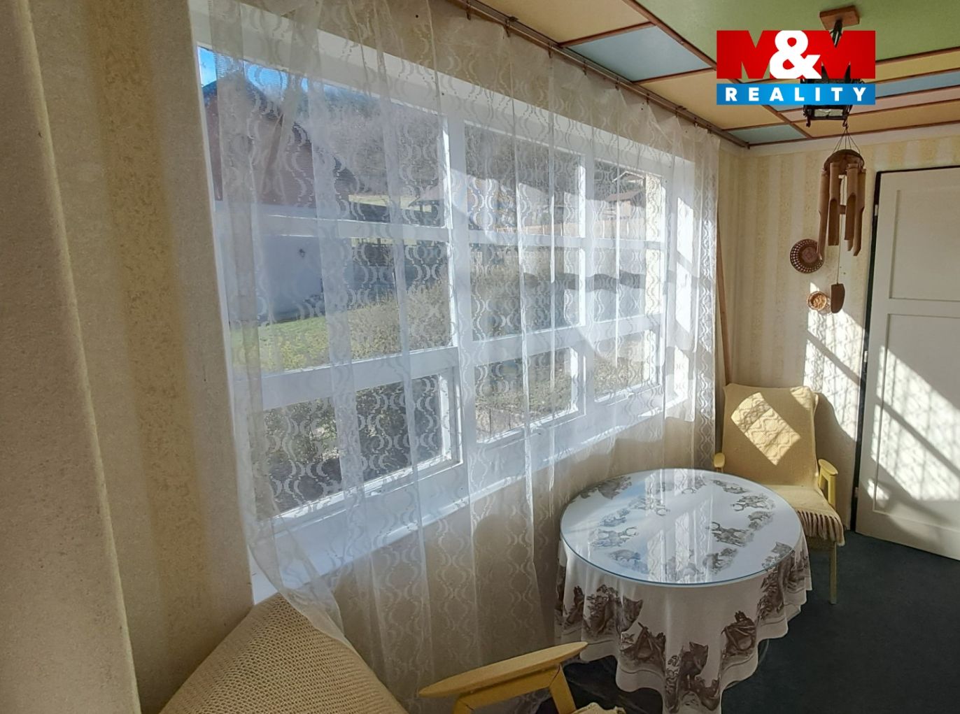 Veranda1.jpg