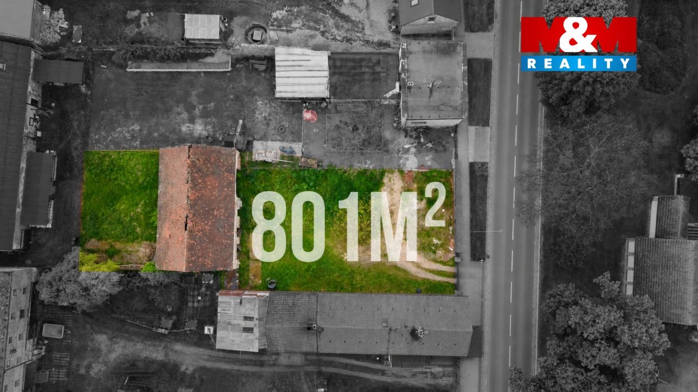 801 m².png