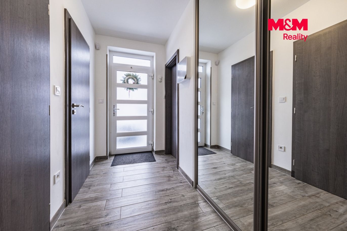 Prodej rodinného domu, 93 m², Kostelec n. Č. l, ul. Pražská