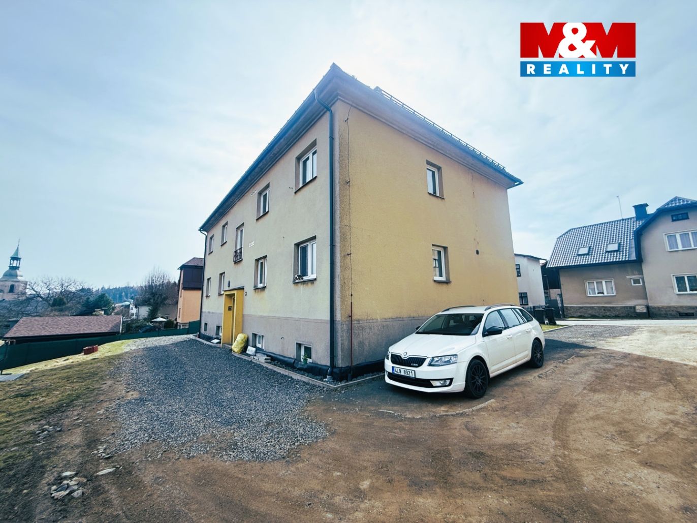 dům