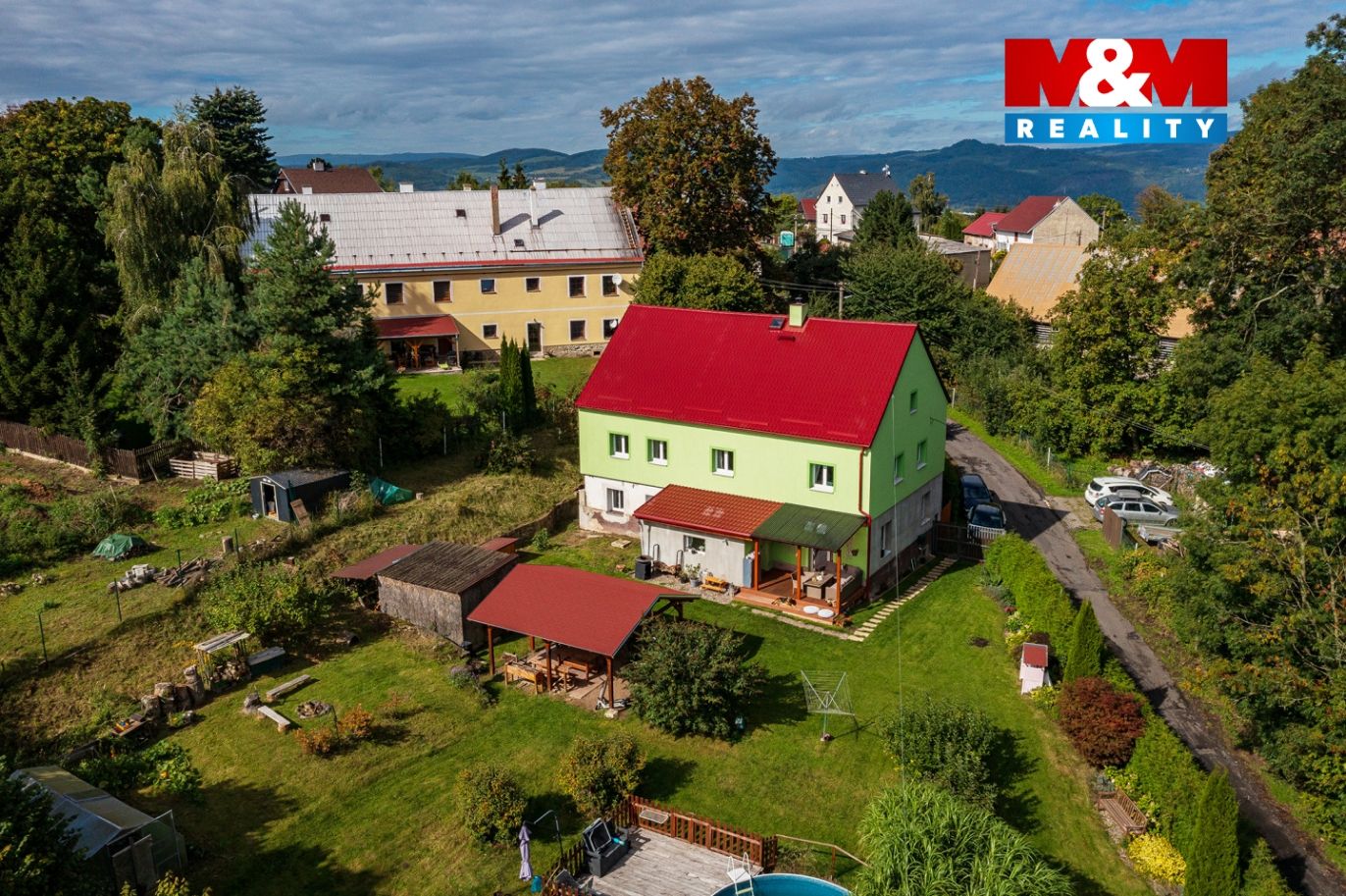 dům