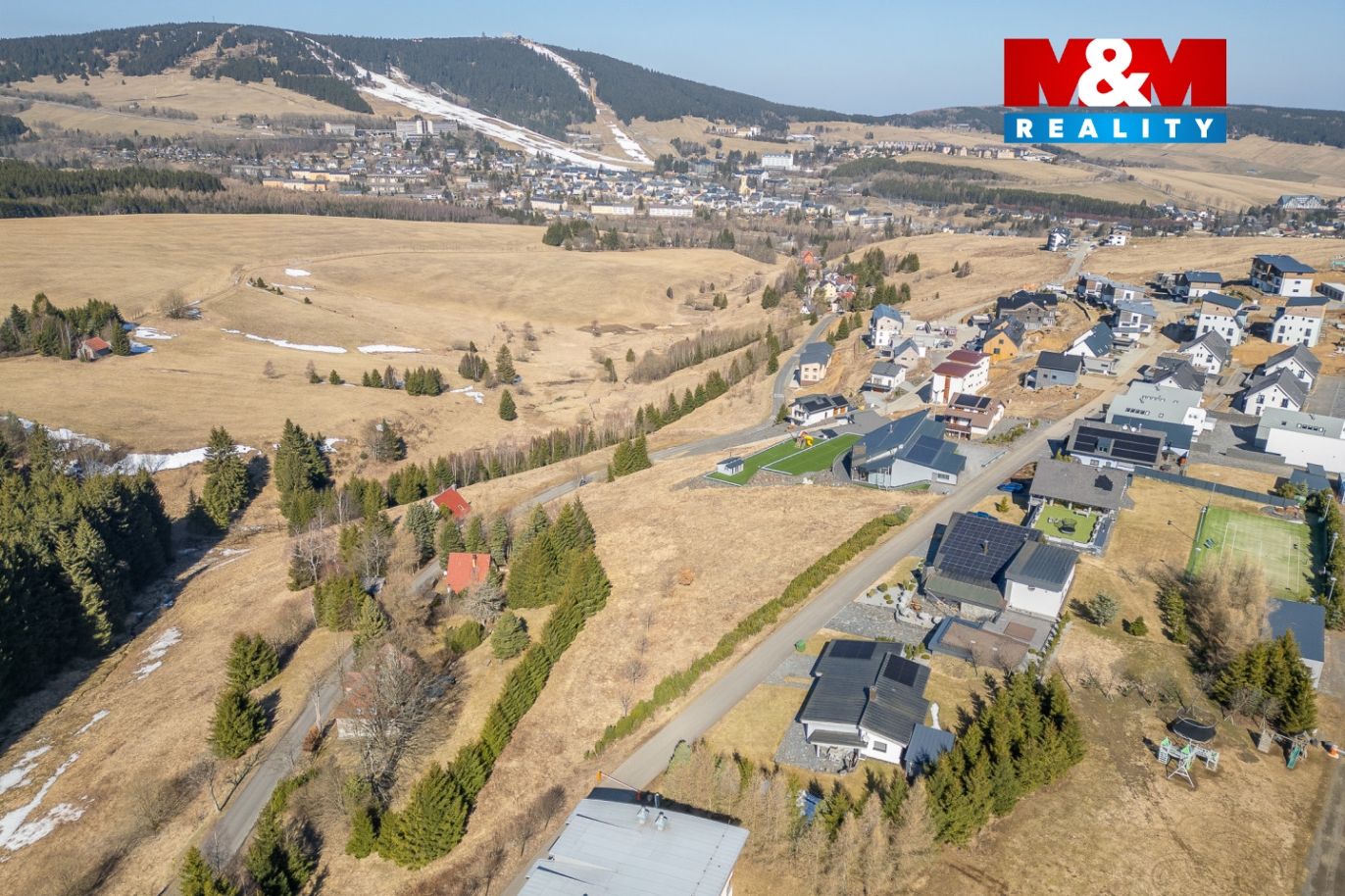 Prodej komerčního pozemku, 1666 m², Loučná pod Klínovcem
