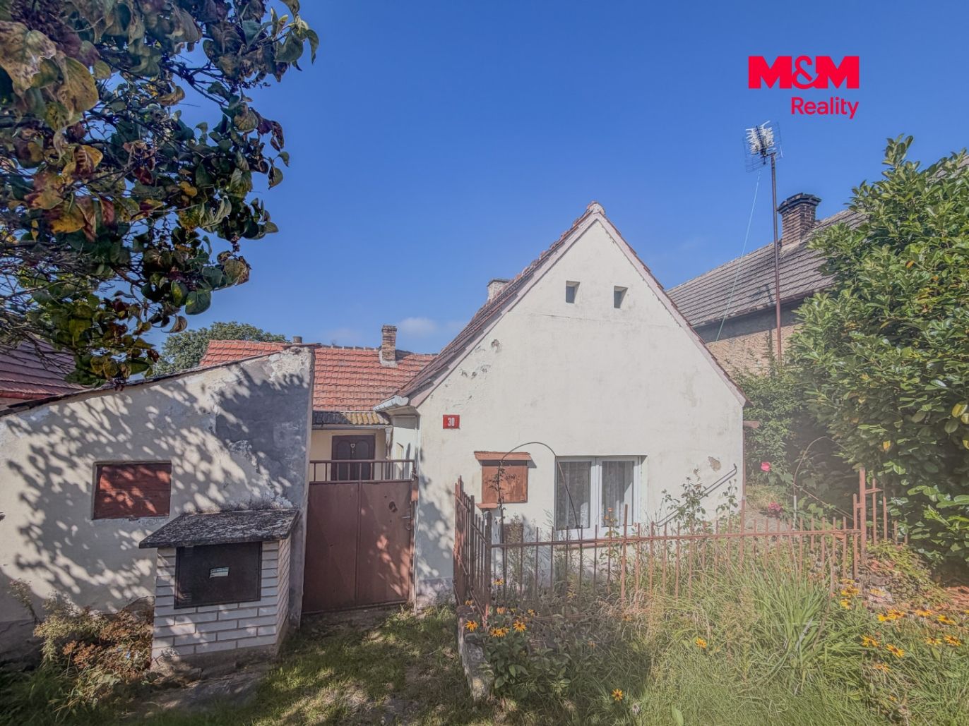 dům