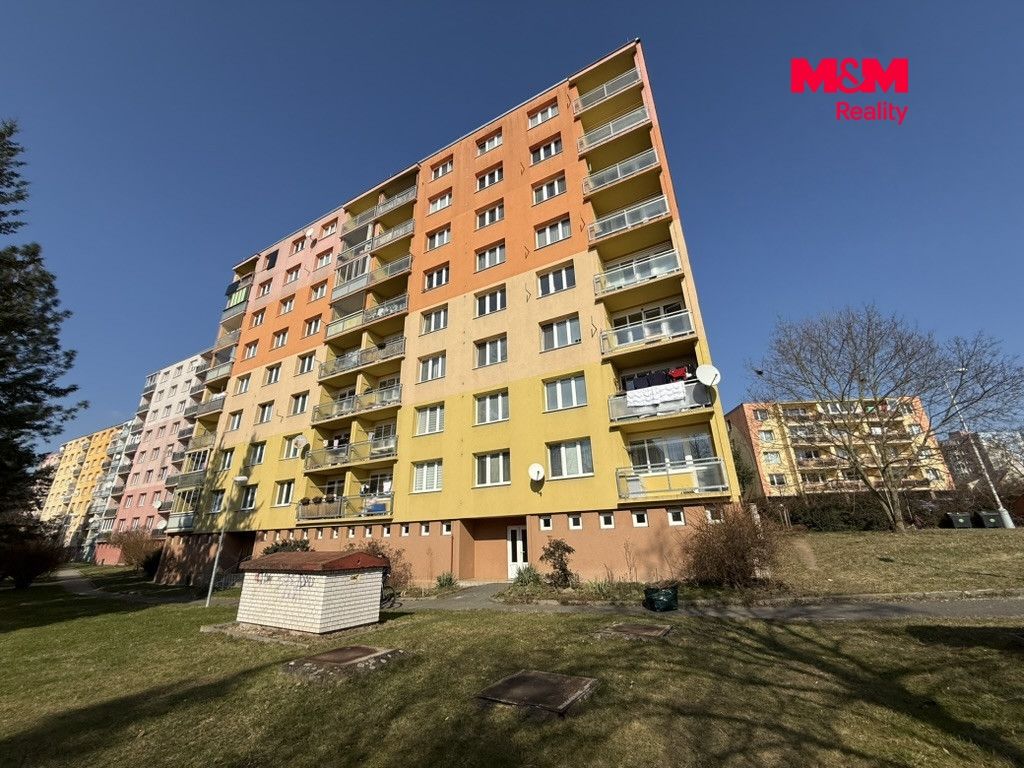 Komenského 1052