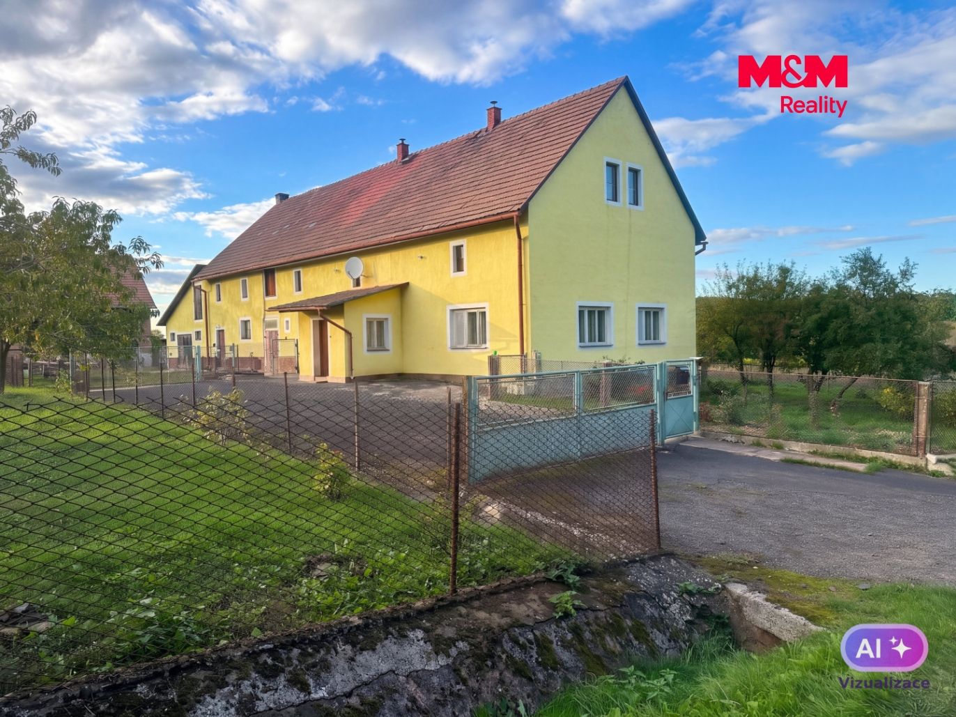 Dům