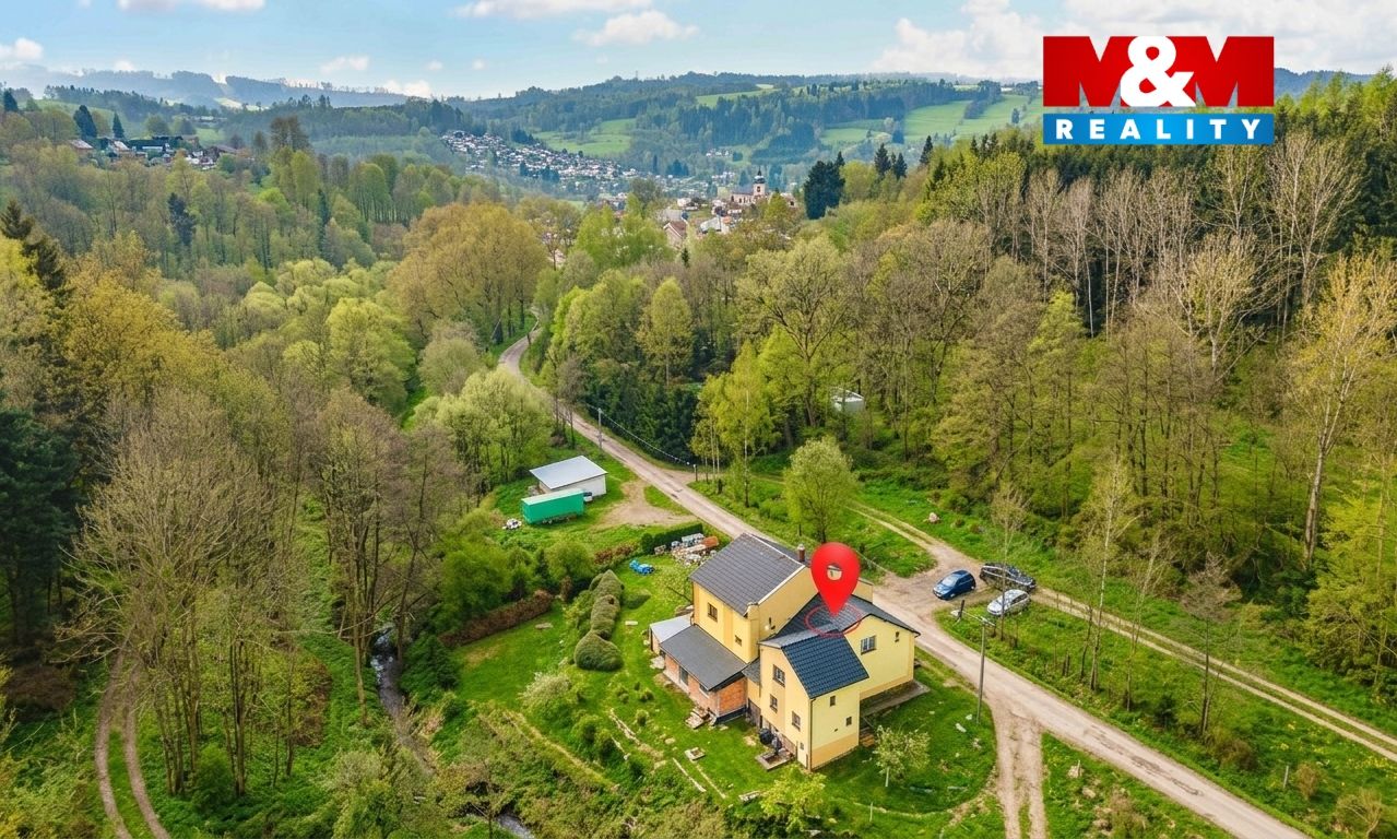DJI_20251128111335_0086_D-HDR-Edit_tráva.png