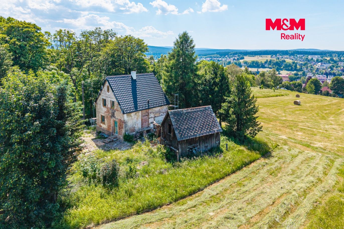 dům