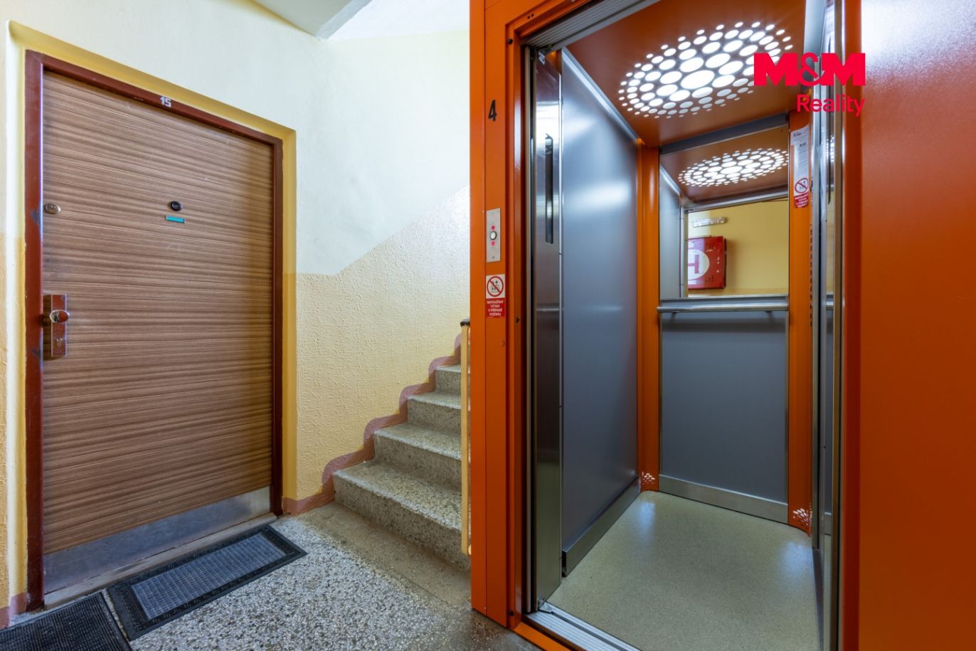 6U1A1172-HDR.jpg