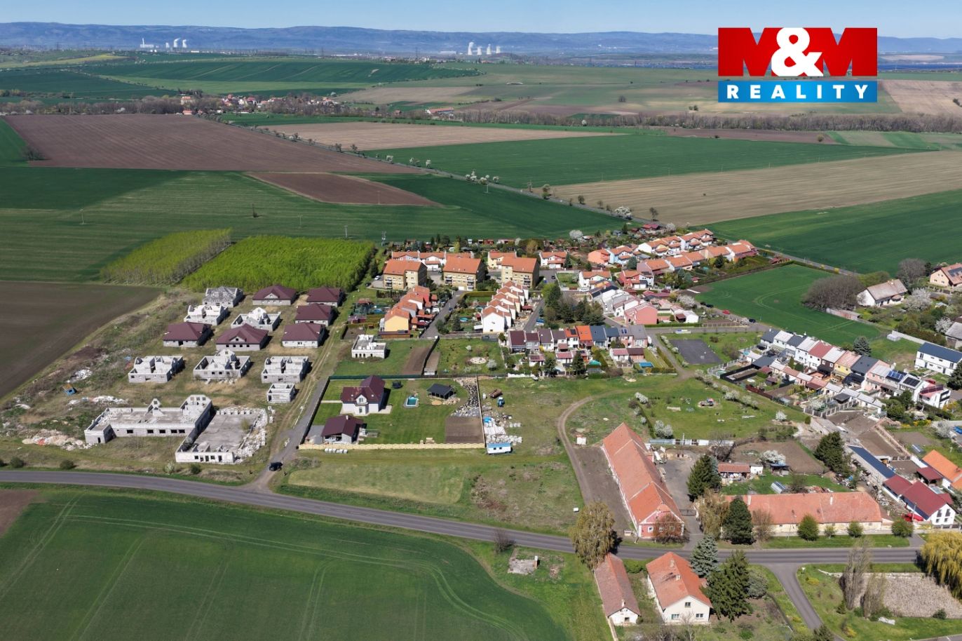 Prodej rodinného domu na klíč 6+1, 141 m², Račetice