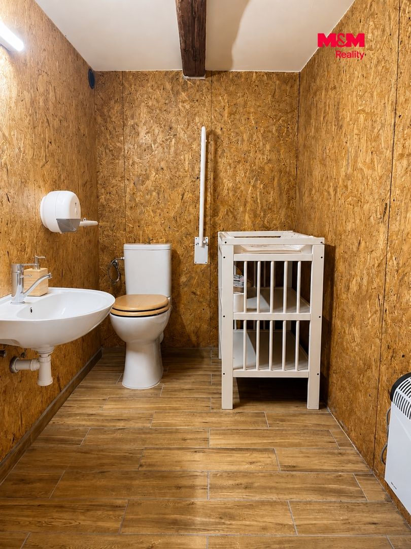 WC