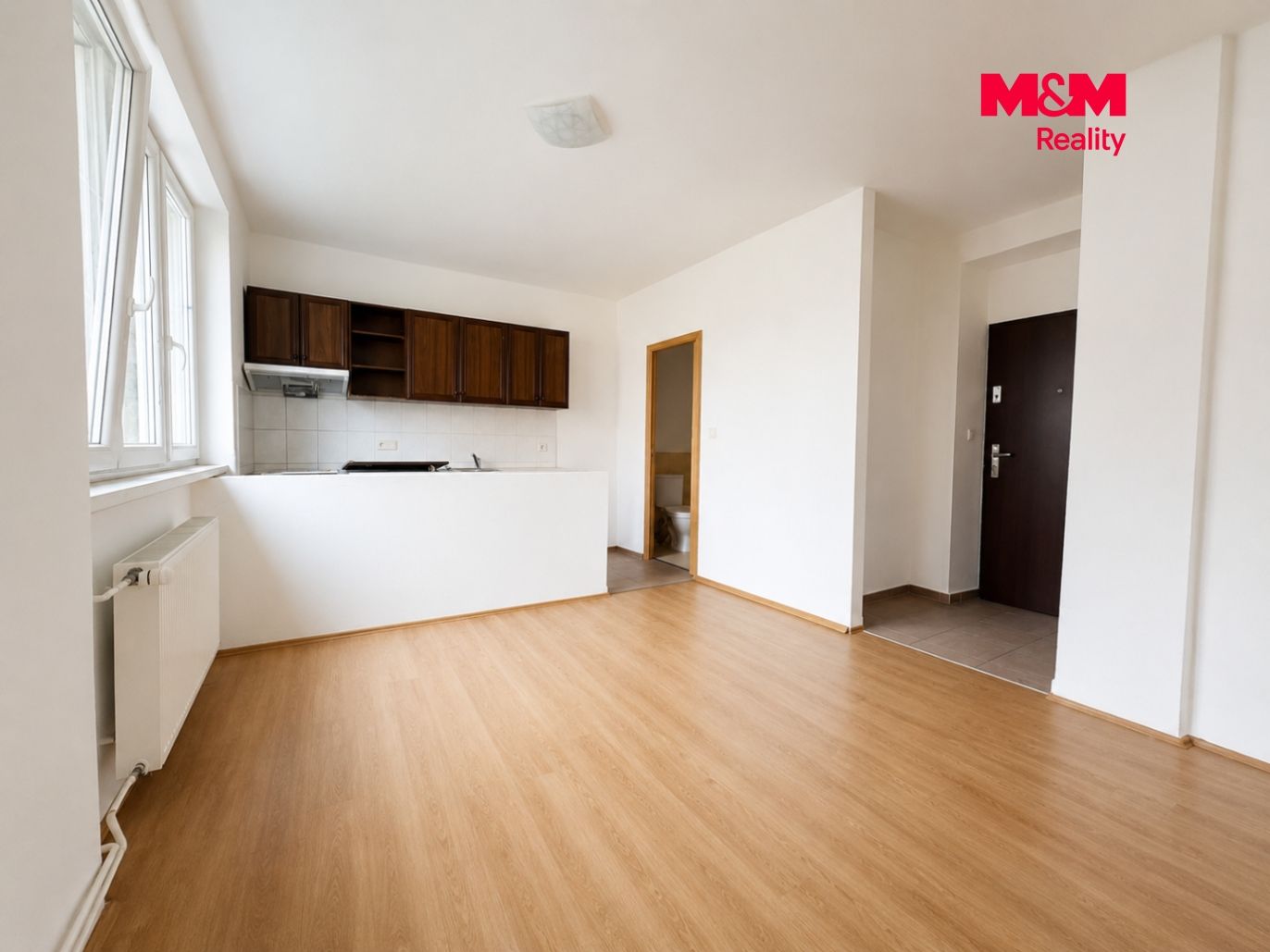 pokoj s kk a předsíň