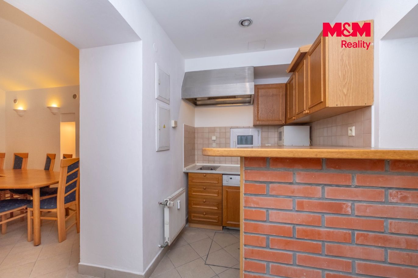 Pronájem kanceláře, Praha 10 - Strašnice, ul. Kolovratská
