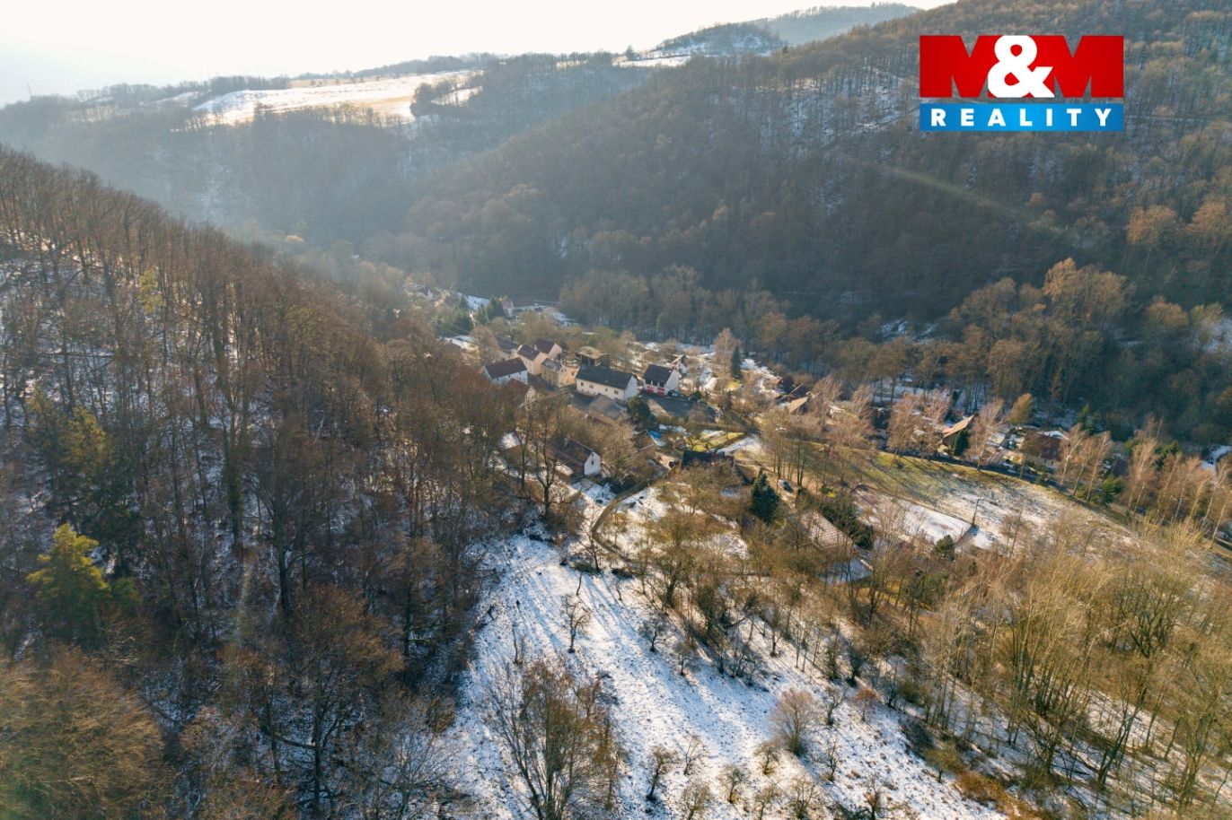 Pohled na pozemky