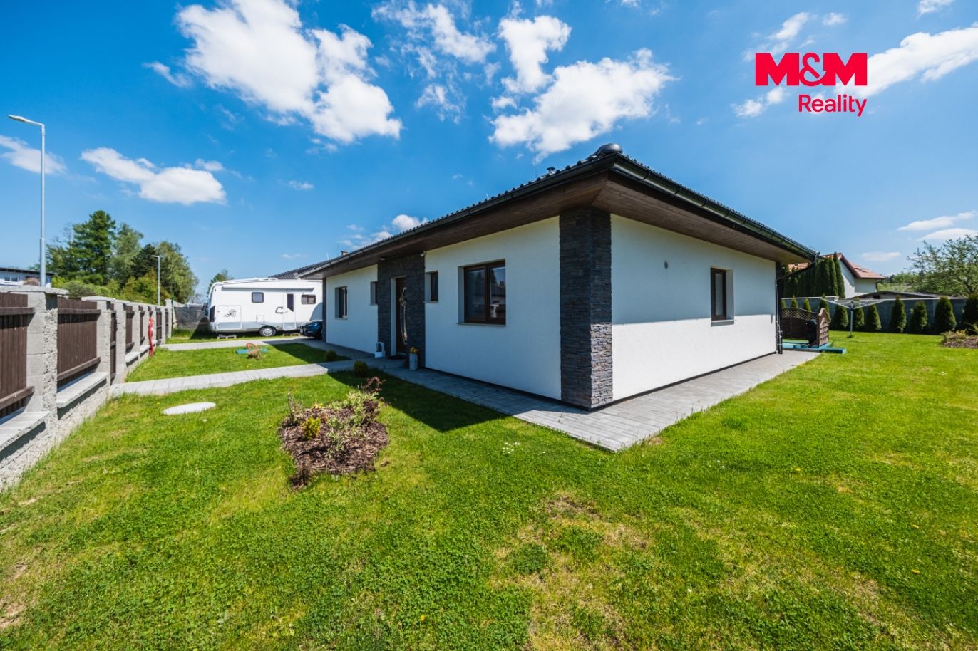 Prodej rodinného domu, 133 m², Mukařov, ul. K Památníku