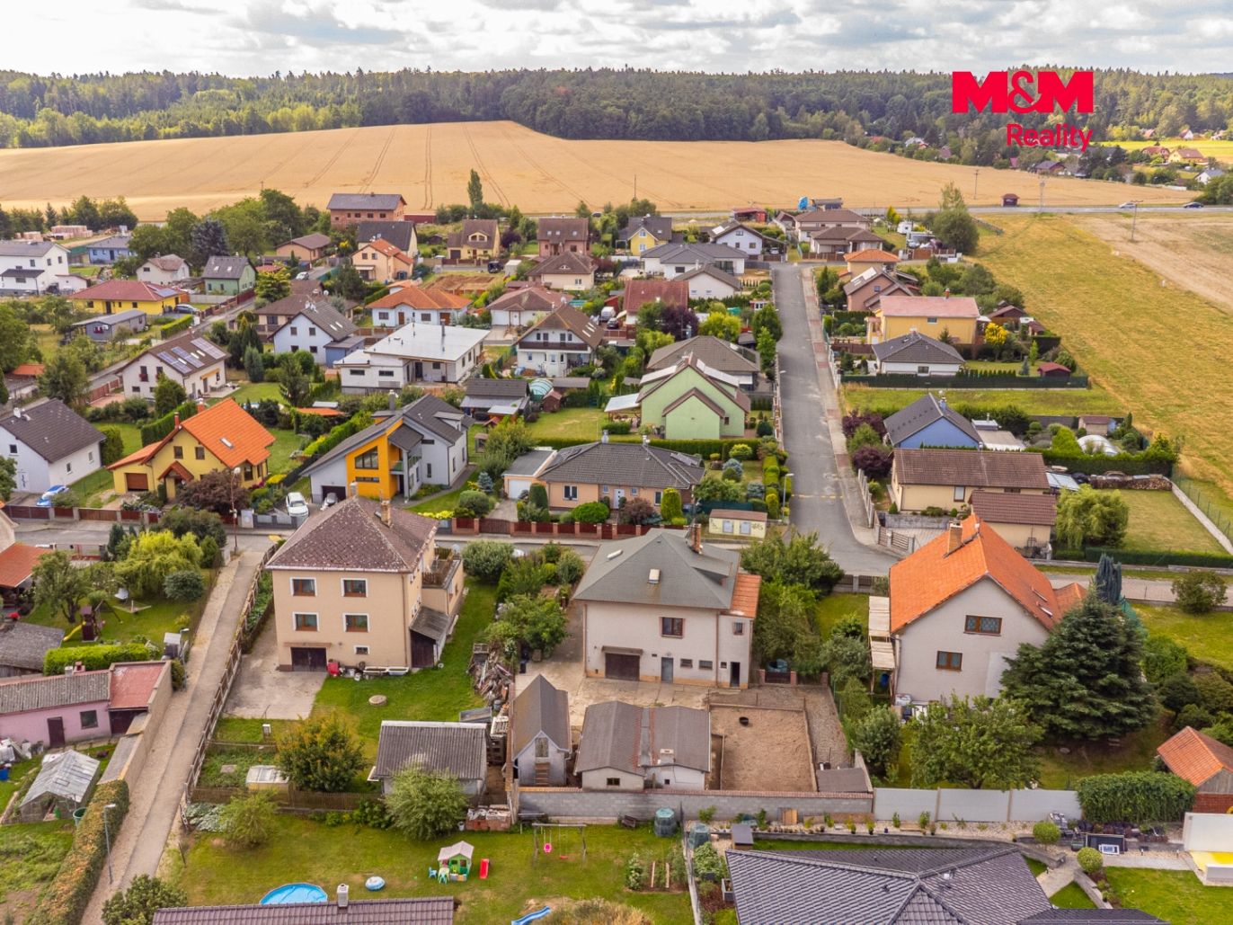 RODINNÝ DŮM KOZOJEDY DRON-7.jpg
