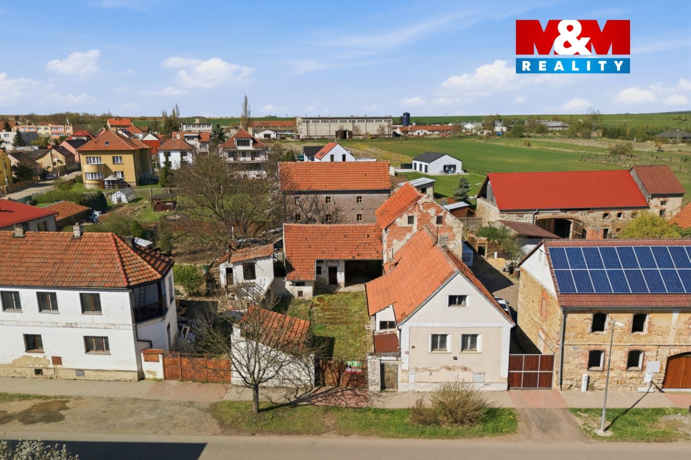 Realitni╠ü fotografie - Kne╠îz╠îeves - Jana Habartova╠ü - 28.jpg