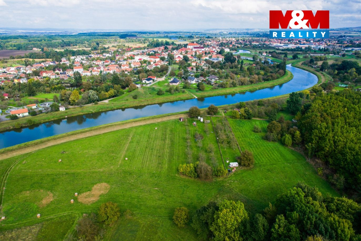web_08_20251002_MM_Reality_pozemek_Veseli_nad_Moravou.jpg
