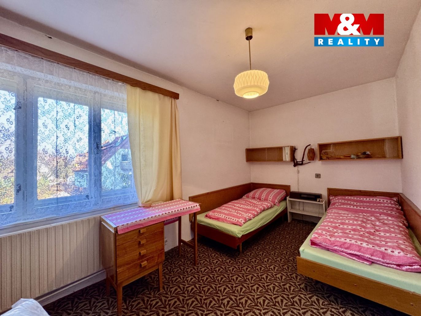 Prodej rodinného domu, 273 m², Světnov