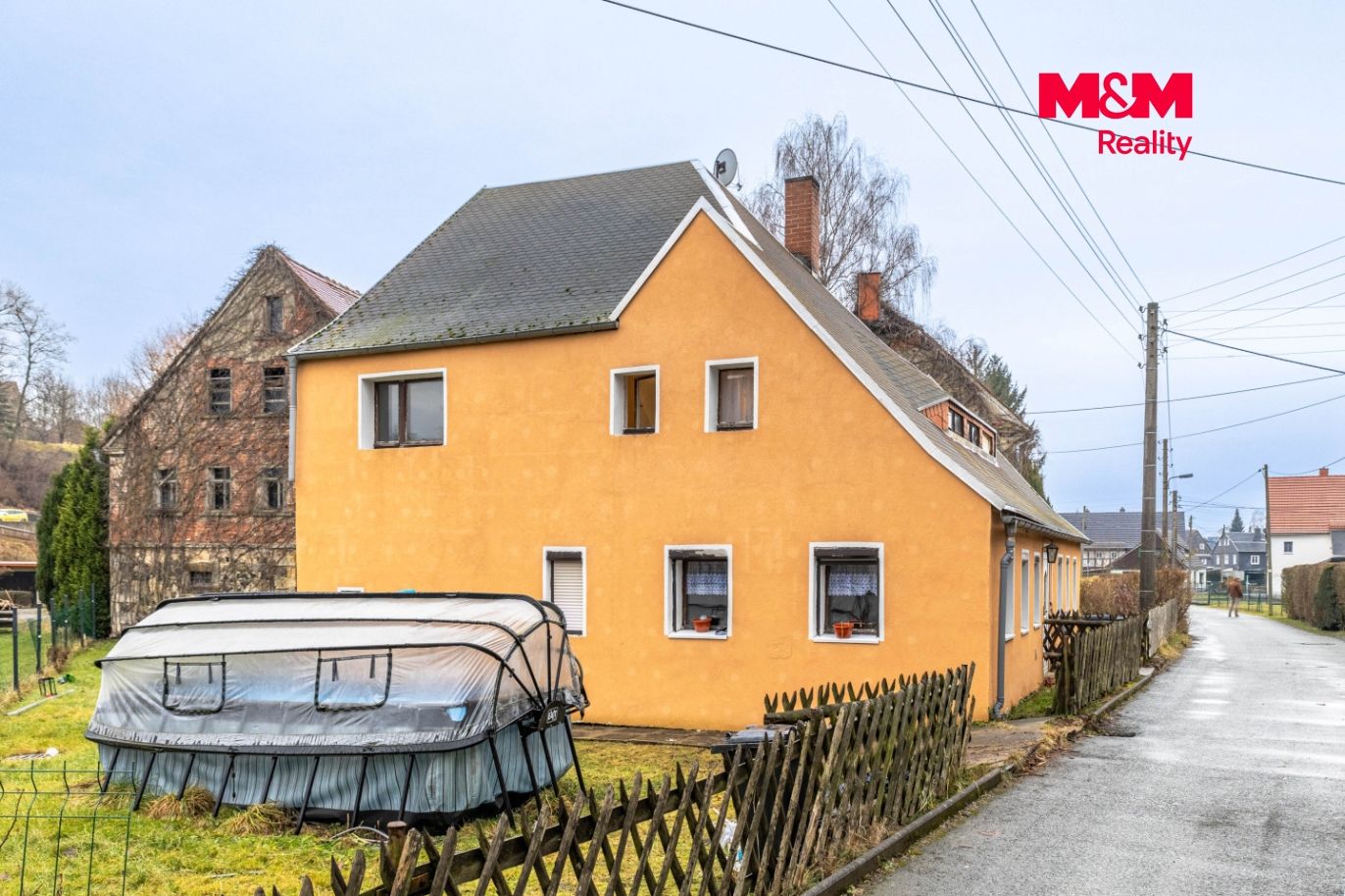 pohled na dům