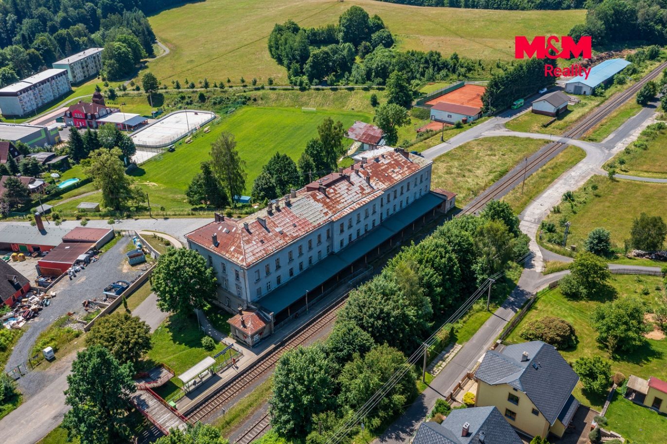 Budova