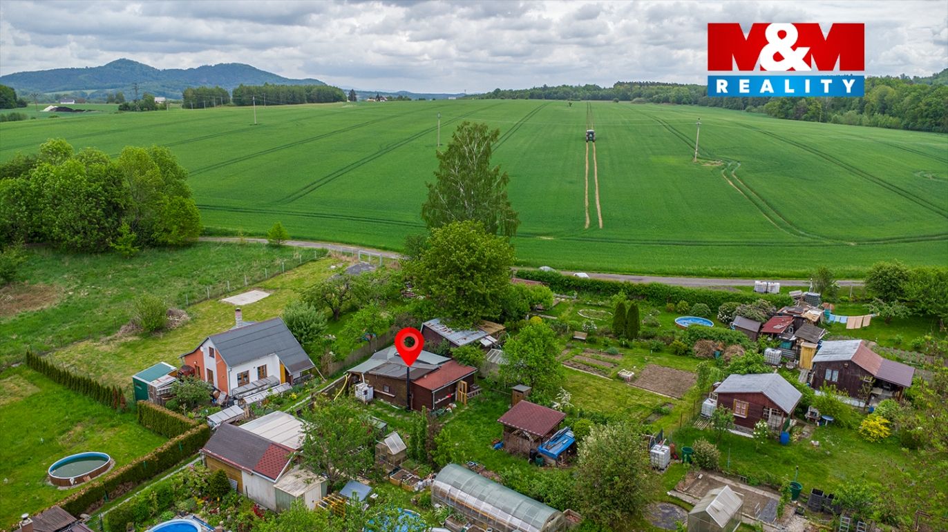 pohled na pozemek