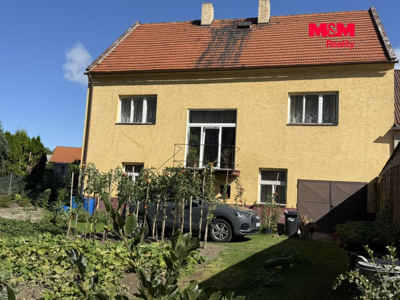 Dům