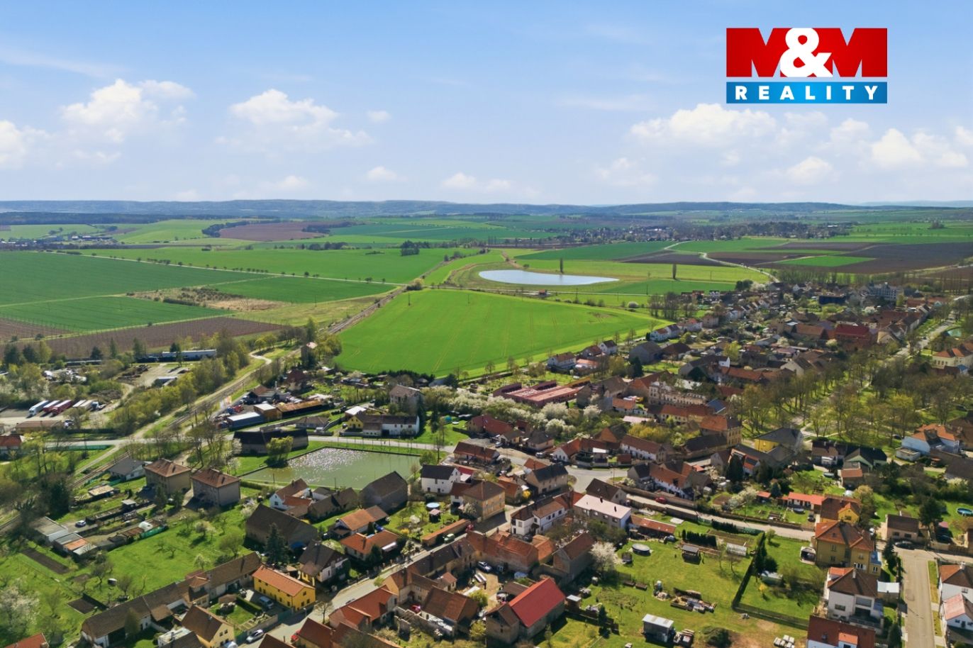 Realitni╠ü fotografie - Kne╠îz╠îeves - Jana Habartova╠ü - 33.jpg
