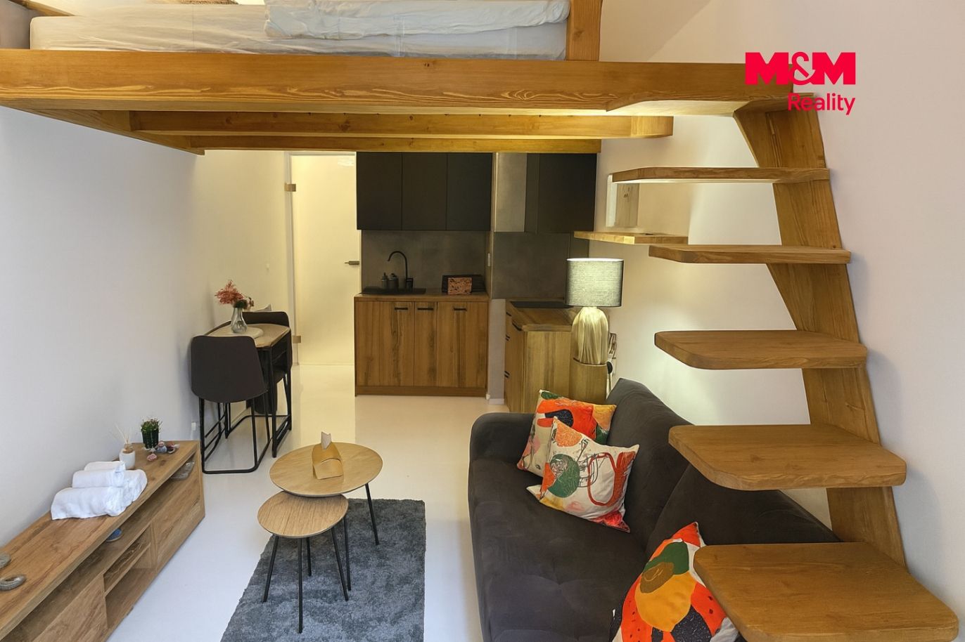 Pronájem bytu 1+kk, 34 m², Praha, ul. Polská