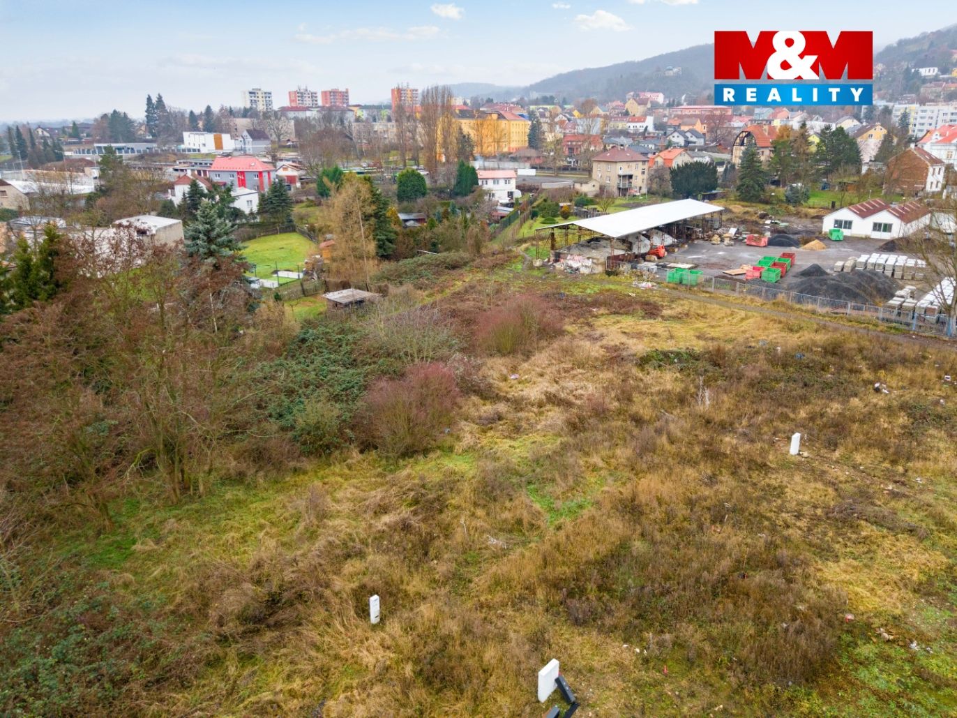 Pohled na pozemek