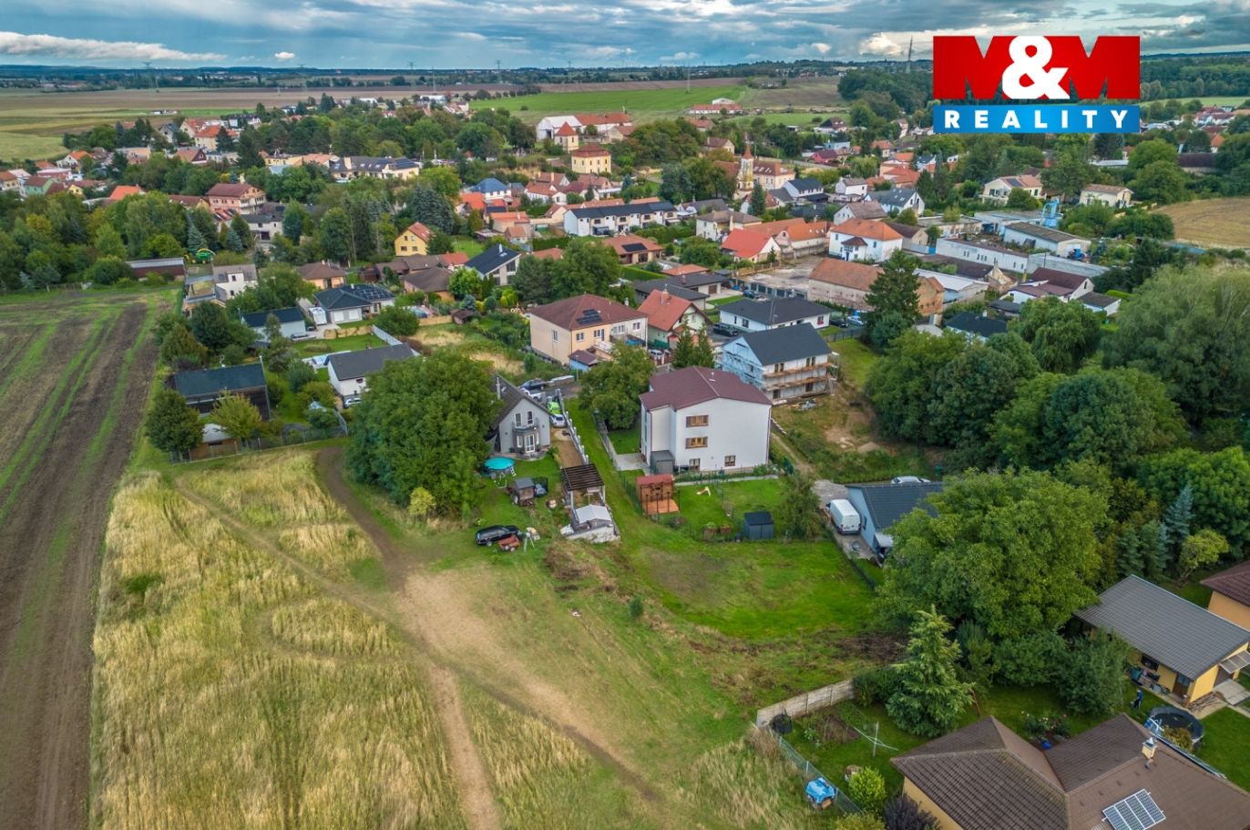 Pohled na pozemek