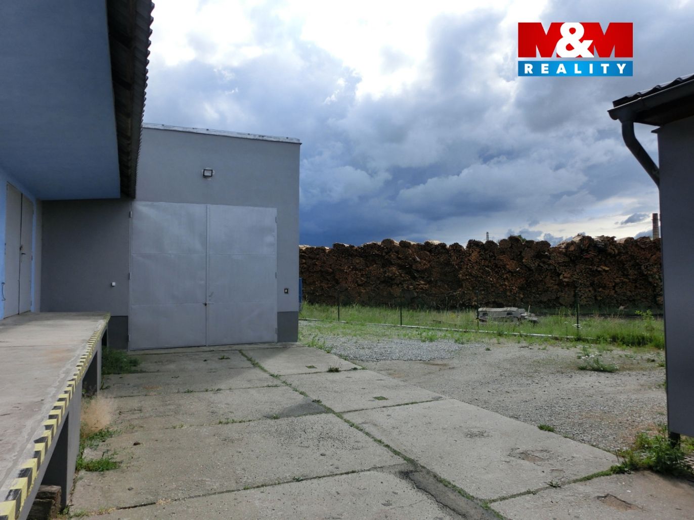 070.jpg