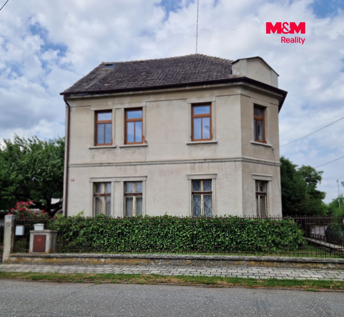 dům